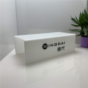 IMG_0577 Acrylic luggage display stand