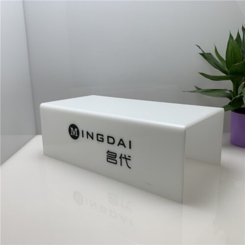 Acrylic luggage display stand